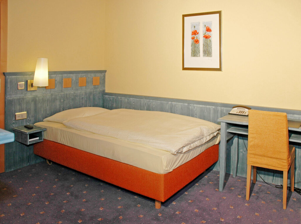 Hotel Simi Single Room Zermatt